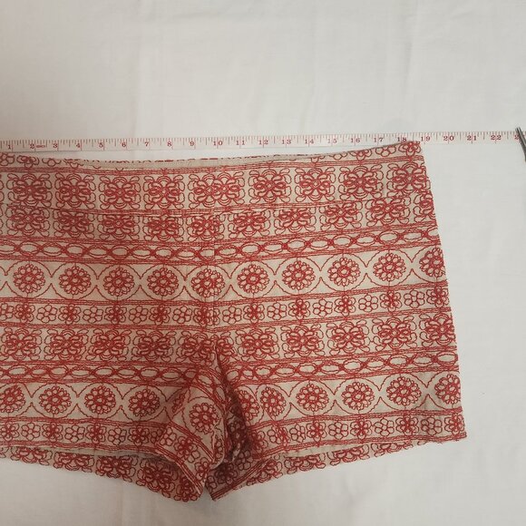 LOFT Red and Cream Floral Embroidered Shorts Size 14 - Picture 8 of 13